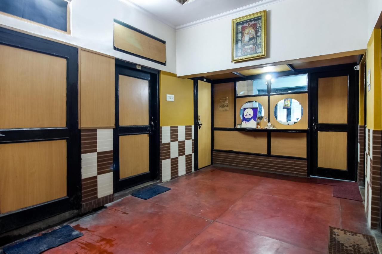 Spot On 40972 Hotel Gurubaksh Rampur  Экстерьер фото